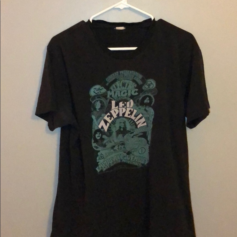 Led Zeppelin T-shirt